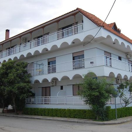 Giorgos Apartments Square Vrasná Kültér fotó